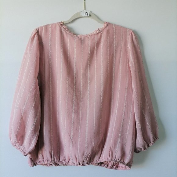 Blue Rain Francesca's Collection Pink V-Neck Lace Faux Wrap Blouse Size XL - Picture 2 of 7